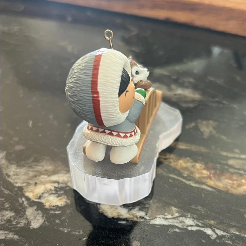 Vintage 1989 Hallmark Holiday Ornament Frosty Friends #10